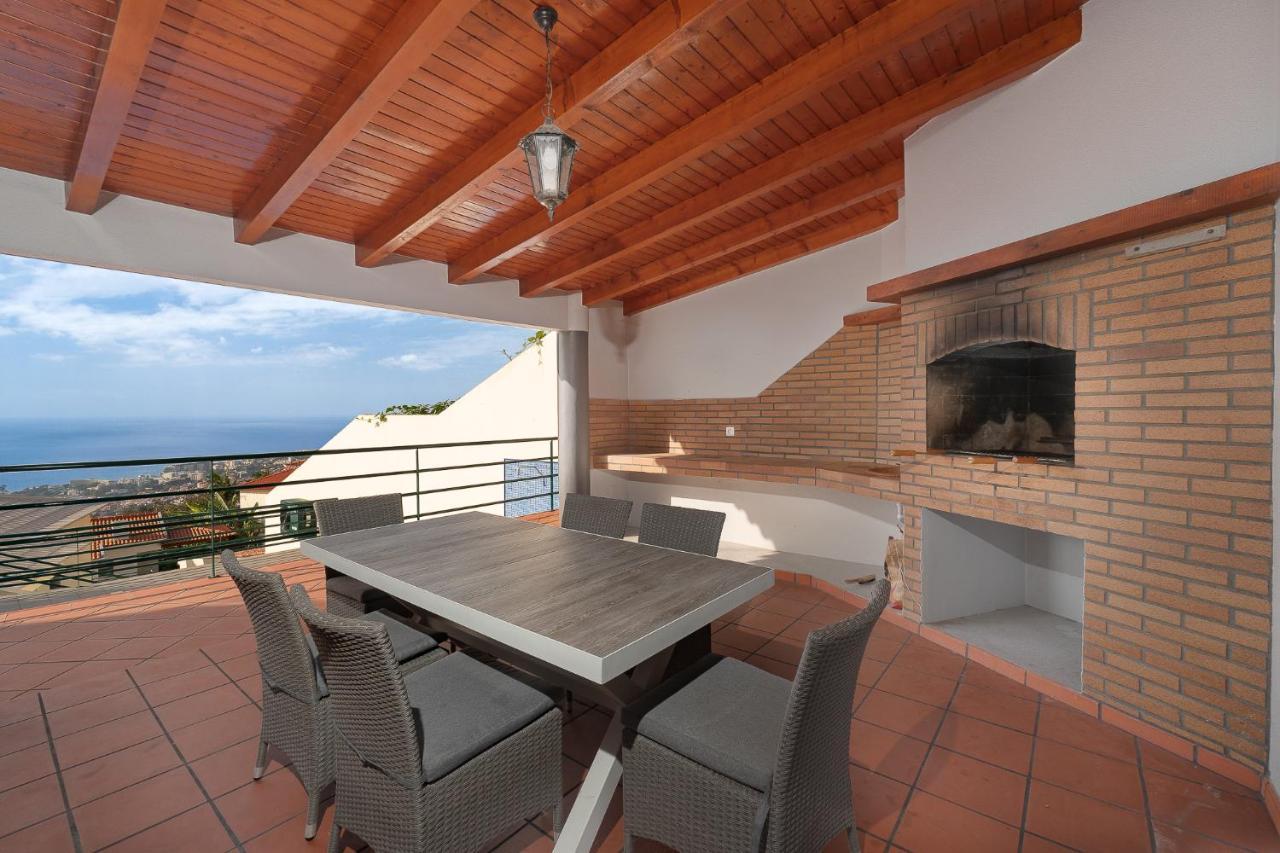 Charming Villa In Funchal Экстерьер фото